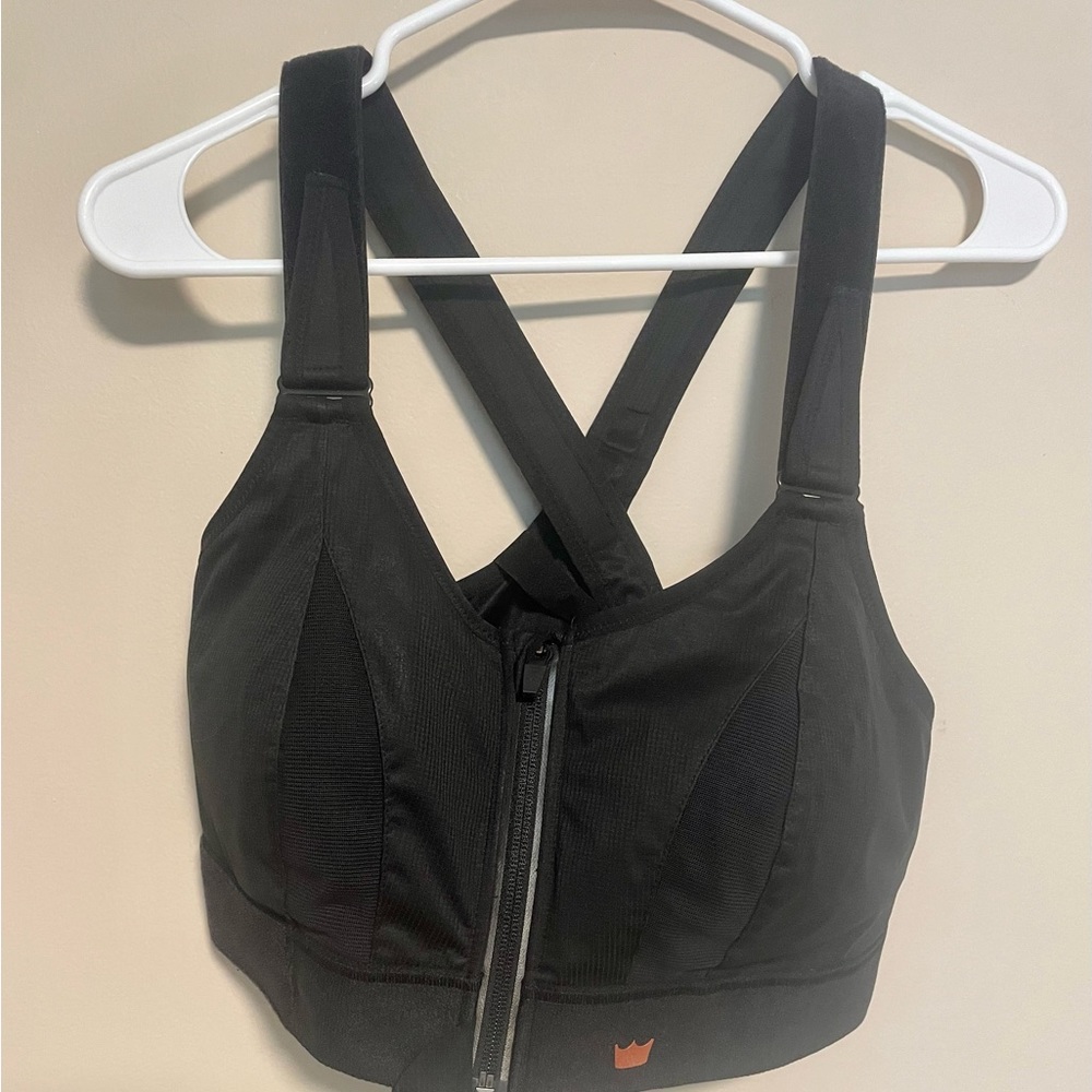 SheFit 1 Luxe sports bra